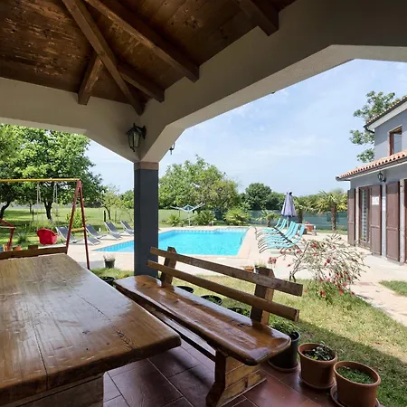 Villa Pula *